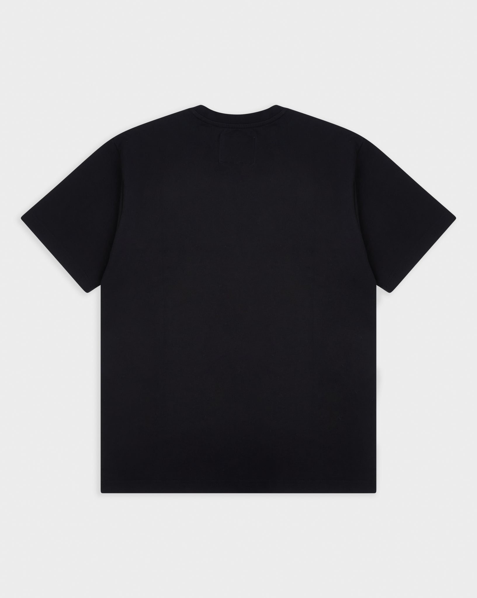 ESSENTIAL TEE